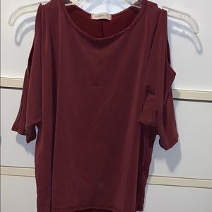 Maroon Flowy Shoulder cutout tshirt